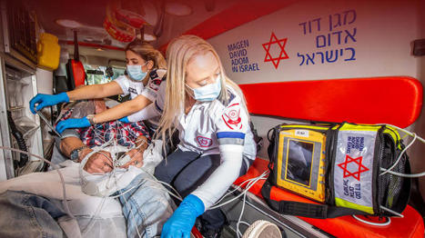 חובשת מד”א