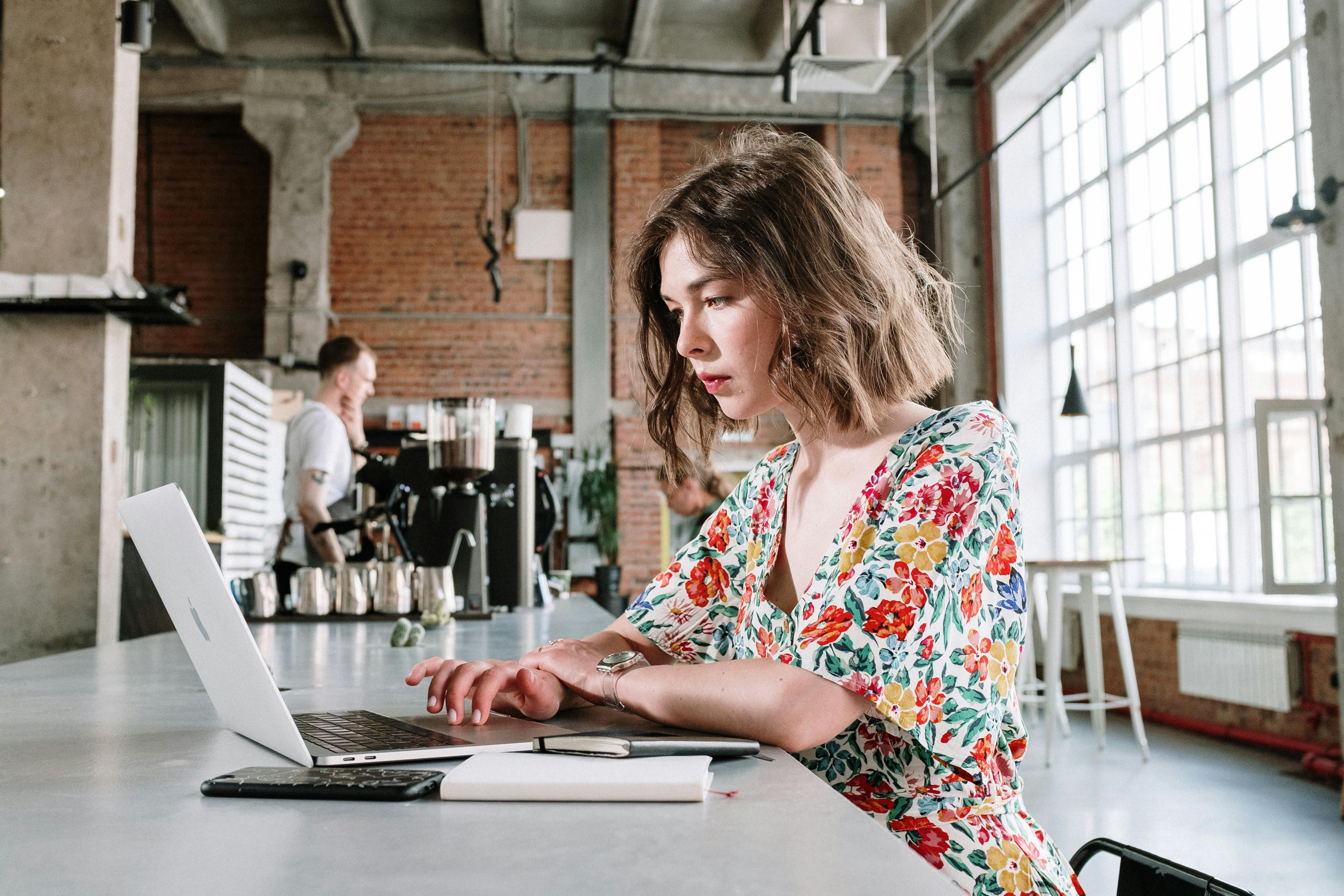 עמוד מפעילים